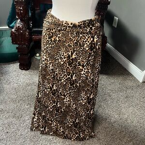 Leopard print maxi skirt